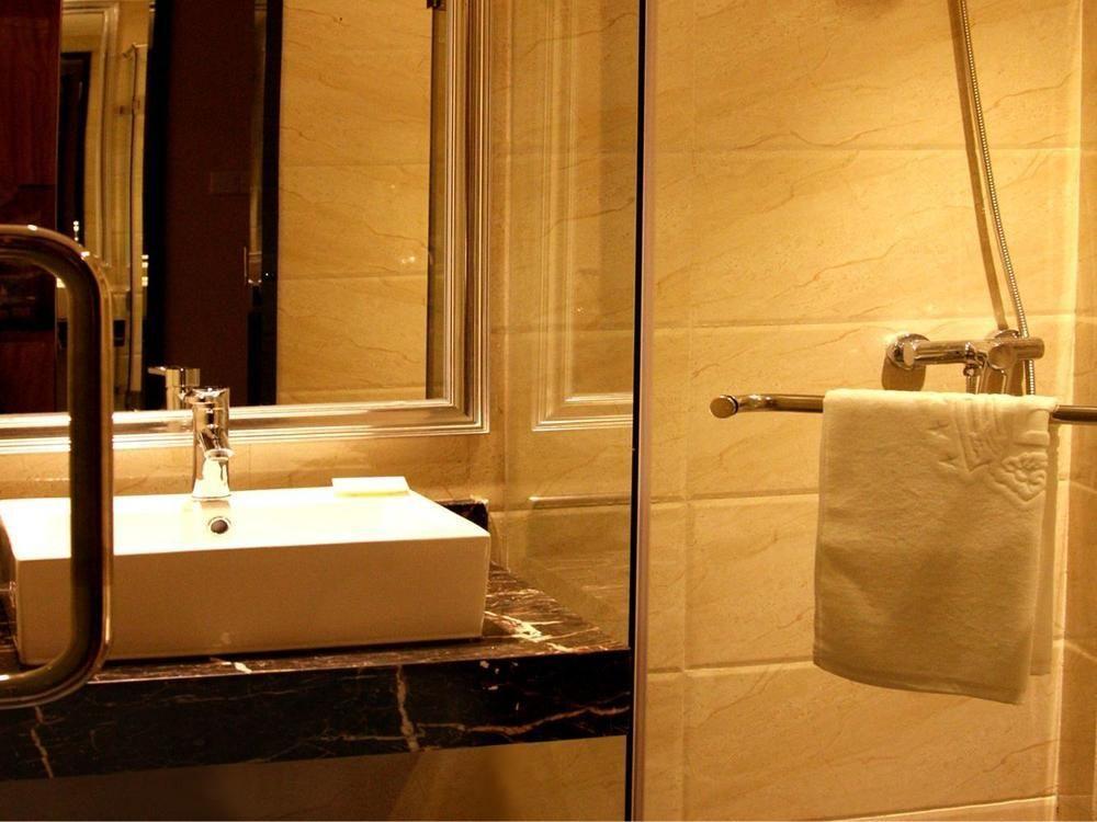 Guangzhou Youyuanherui Hotel エクステリア 写真